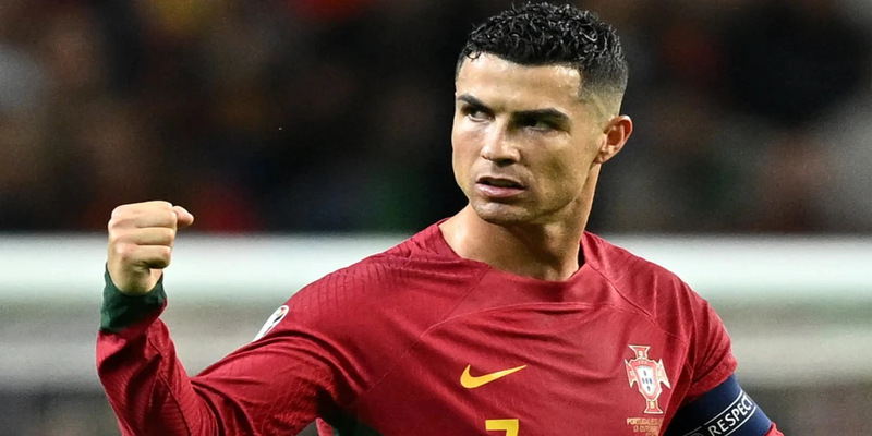 Những cầu thủ hay chơi tiểu xảo như CR7 sẽ làm tăng kèo thẻ phạt 123Win